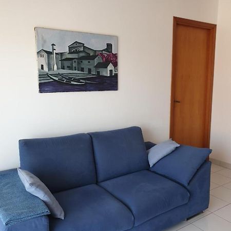 Baia Alcantara Apartments จีอาร์ดีนี นักซอส ภายนอก รูปภาพ