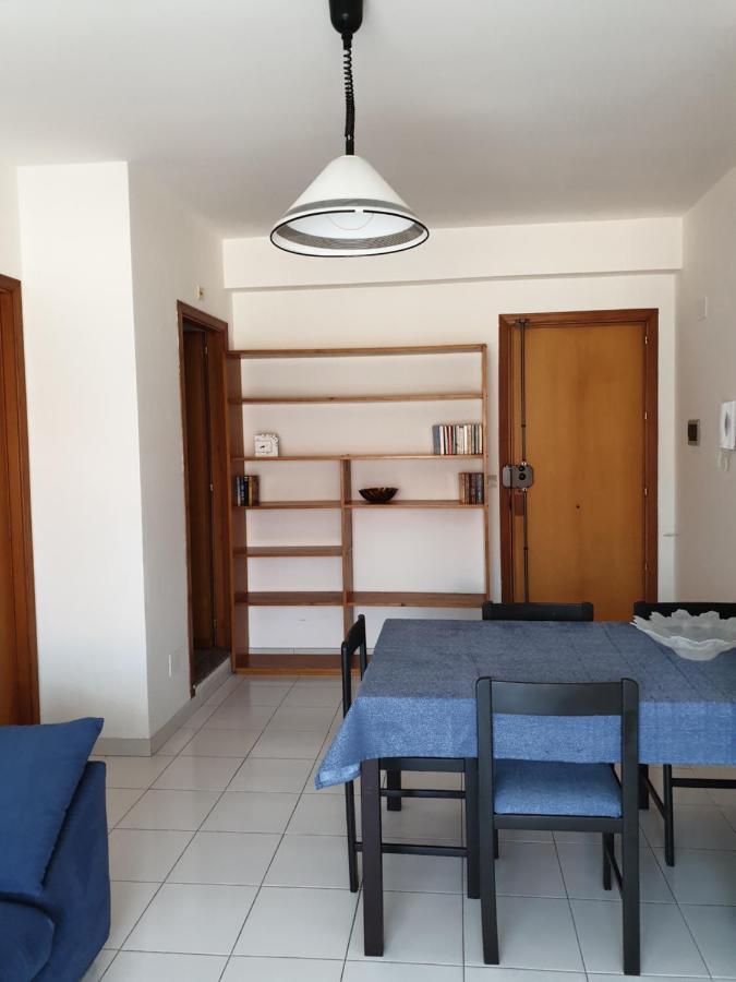 Baia Alcantara Apartments จีอาร์ดีนี นักซอส ภายนอก รูปภาพ